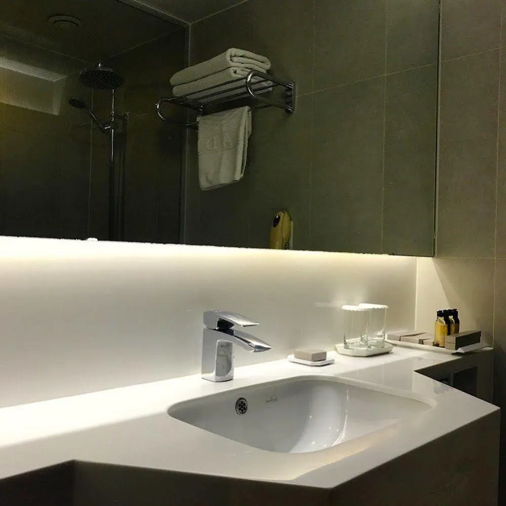 Paradise Hotel Incheon 4*,  South Korea