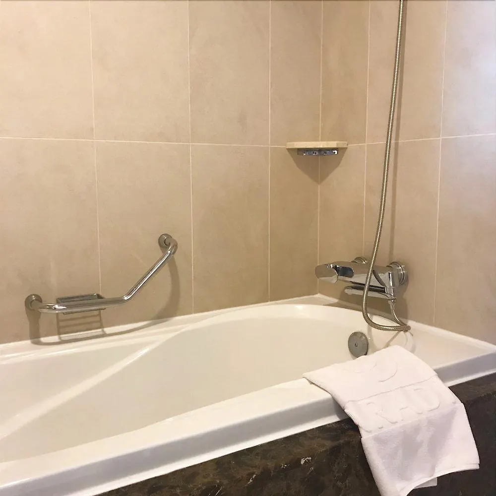 Paradise Hotel Incshon